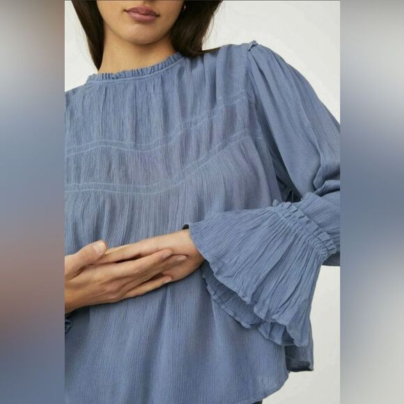 Free people Kelsey Peasant Blouse Blue Metal Bell sleeves Cottagecore Fairycore - Picture 2 of 12